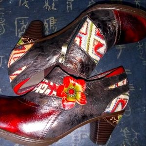 L'Artiste Heeled Boot. Sz 38